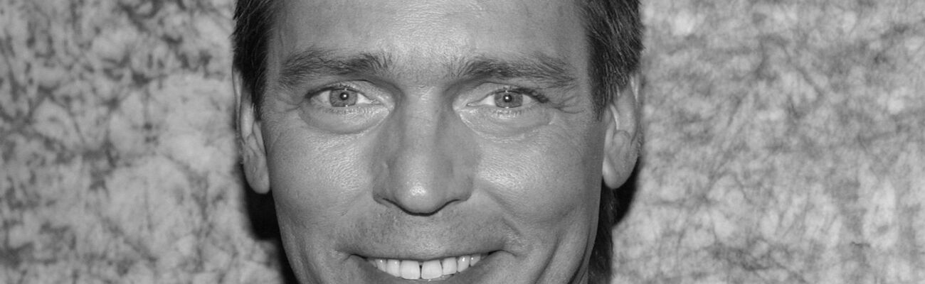 Der Schauspieler Jacques Breuer war Millionen vor allem durch seine Stimme bekannt. (Archivbild von 2005), © Wolfgang Langenstrassen/dpa