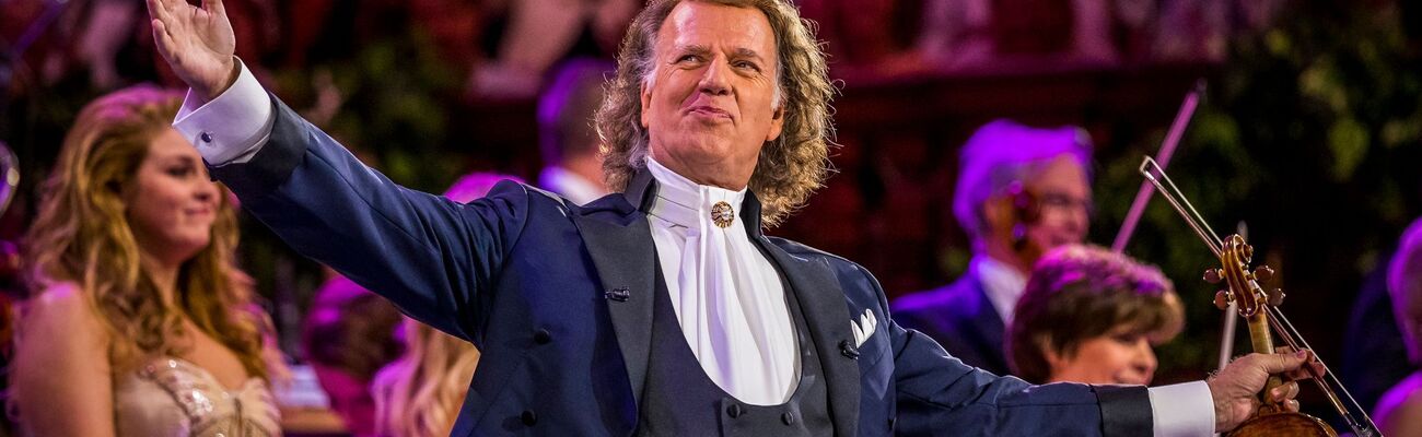 André Rieu gilt als Walzerkönig. (Archivbild), © Marcel Van Hoorn/ André Rieu Productions./dpa