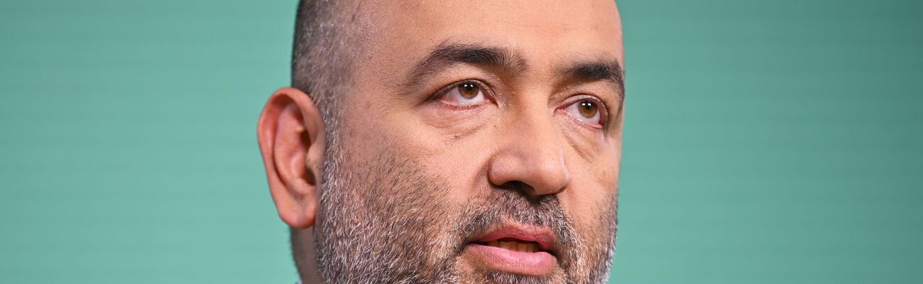 Der scheidende Co-Vorsitzende der Grünen, Omid Nouripour, hat mehrere Ratschläge für die FDP-Fraktion. (Archivbild), © Anna Ross/dpa