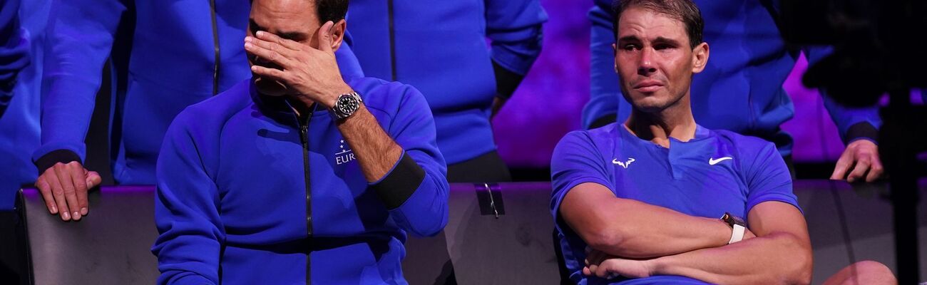 Tränen zum Abschied: Roger Federer (l) und Rafael Nadal., © John Walton/Press Association/dpa