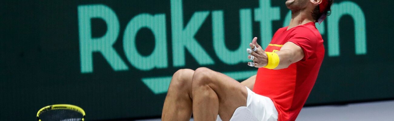 Emotional feierte Rafael Nadal den Davis-Cup-Titel 2019 - es war sein fünfter. , © Manu Fernandez/AP/dpa