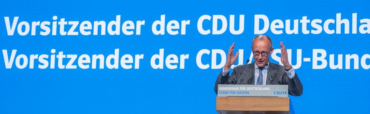 Klare Worte von Friedrich Merz auf dem CSU-Parteitag., © Peter Kneffel/dpa