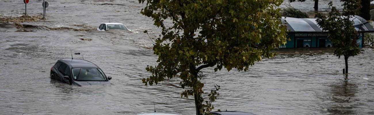 Massive Regenfälle sorgen in Teilen Frankreichs für Überschwemmungen., © Jean-Philippe Ksiazek/AFP/dpa