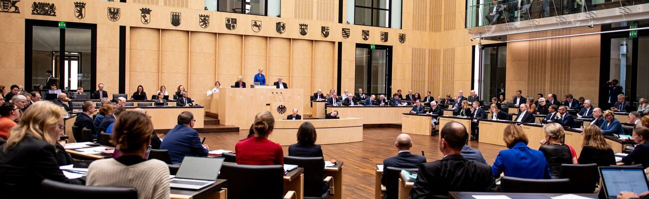 Der Bundesrat hat Teile des Gesetzespaktes abgelehnt. , © Fabian Sommer/dpa