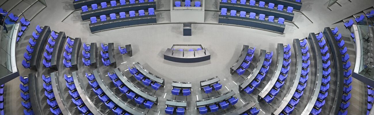 Der Bundestag wird wohl am 23. Februar neu gewählt, © Anna Ross/dpa