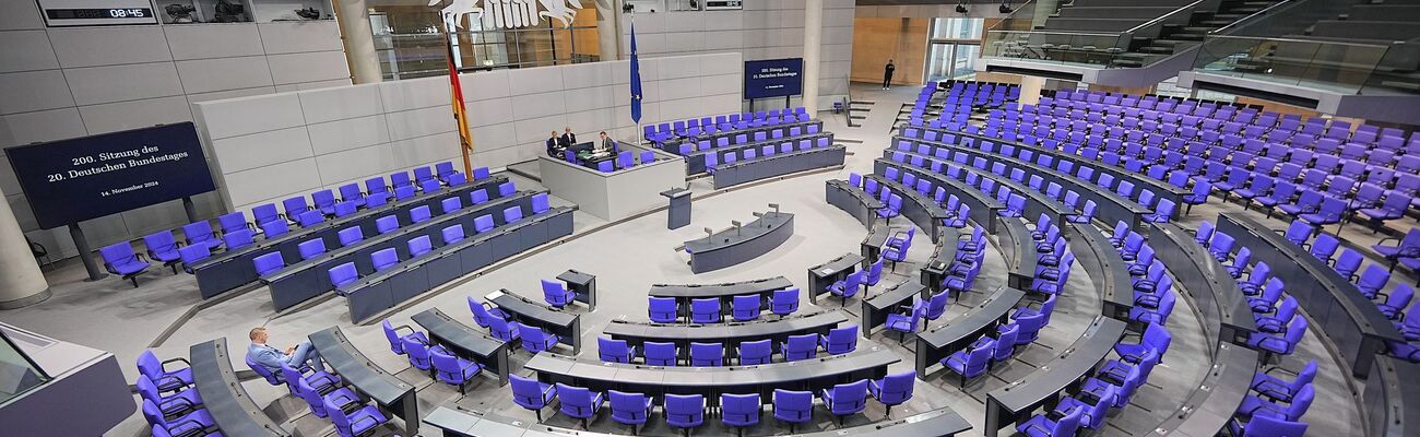 Der Bundestag legt nach dem Ampel-Aus eine Pause ein., © Michael Kappeler/dpa