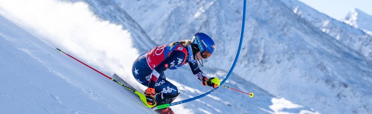 US-Star Mikaela Shiffrin war im Slalom von Gurgl wieder mal nicht zu schlagen., © Expa/Johann Groder/APA/dpa