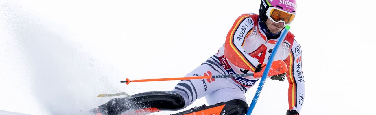 Keine Punkte beim Slalom in Gurgl: Linus Straßer verpasste den zweiten Durchgang., © Expa/Johann Groder/APA/dpa