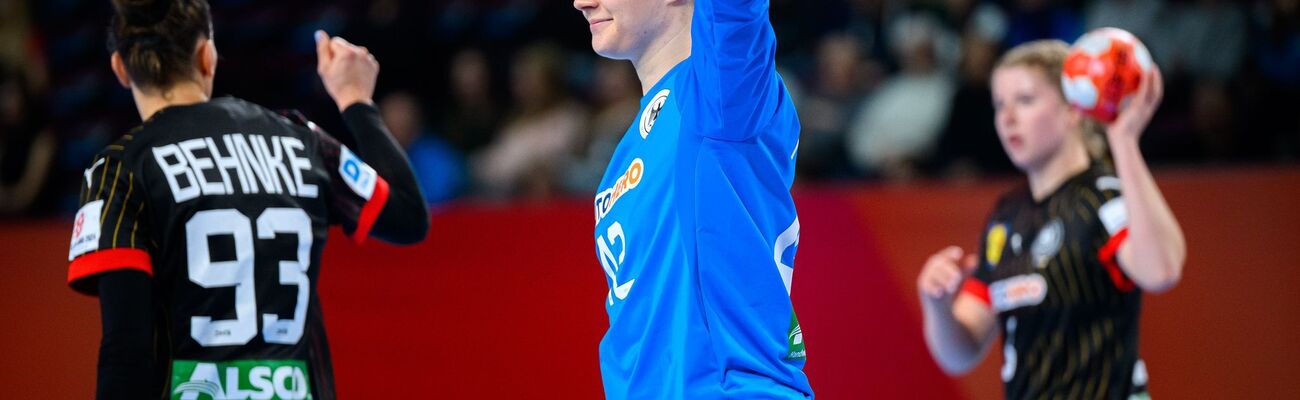 Die deutschen Handballerinnen gewinnen bei der EM gegen die Schweiz, © Marco Wolf/dpa