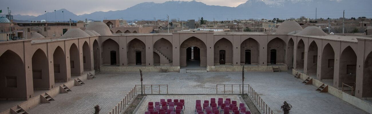 In einer Karawanserei wie dieser war Parastu Ahmadi aufgetreten. (Symbolbild), © Arne Bänsch/dpa