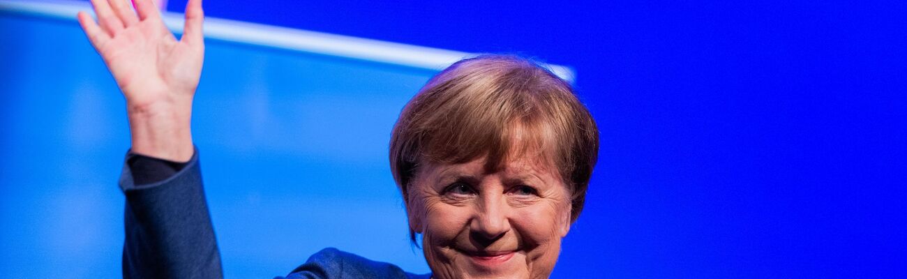 Angela Merkel sprach bei ihrer Lesung in Köln auch über Frauenpolitik., © Rolf Vennenbernd/dpa-Pool/dpa