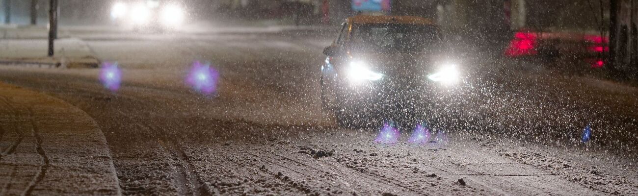 In Nordrhein-Westfalen und anderen Bundesländern wird für Donnerstag Neuschnee erwartet., © Henning Kaiser/dpa