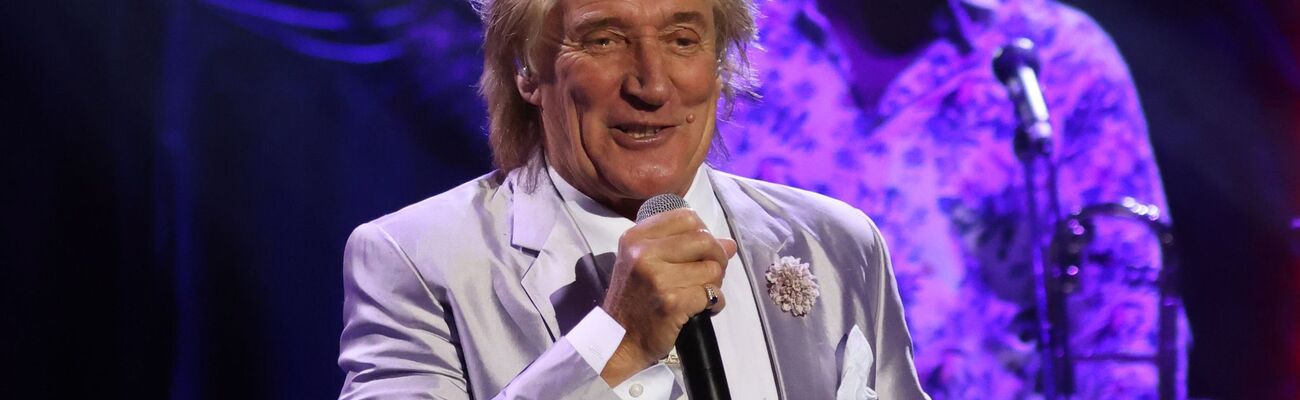 Es gibt nur wenige Genres, die Rod Stewart nicht beherrscht. «Ich kann keine Opern singen und ich weiß nicht, wie man rappt.» (Archivfoto) , © Suzan Moore/PA Wire/dpa