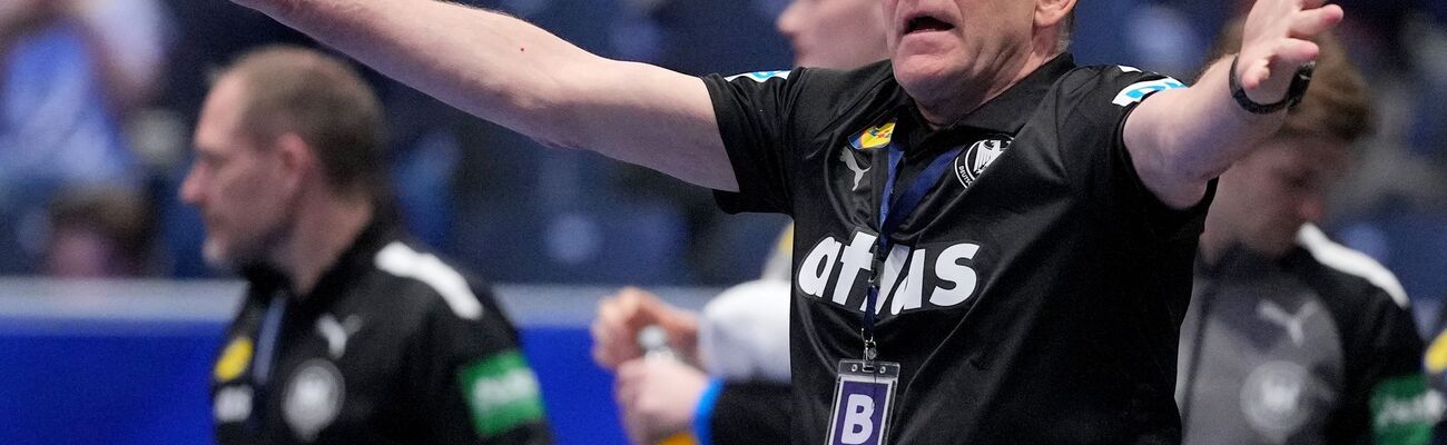 Bundestrainer Alfred Gislason und die deutschen Handballer scheitern im WM-Viertelfinale. , © Soeren Stache/dpa