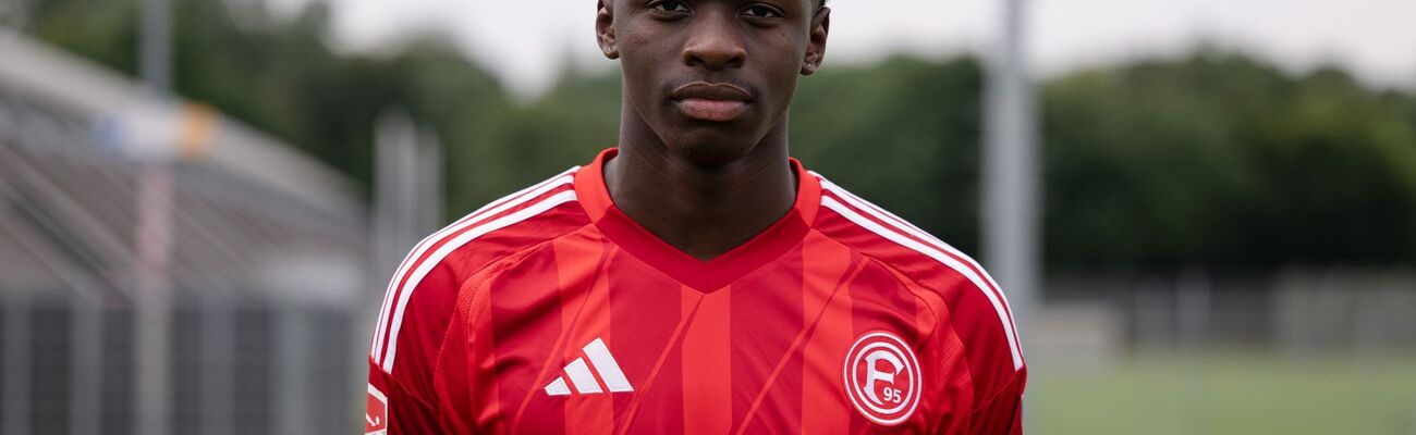 Noah Mbamba absolvierte sieben Pflichtspiele für die Profimannschaft von Fortuna Düsseldorf. , © Marius Becker/dpa