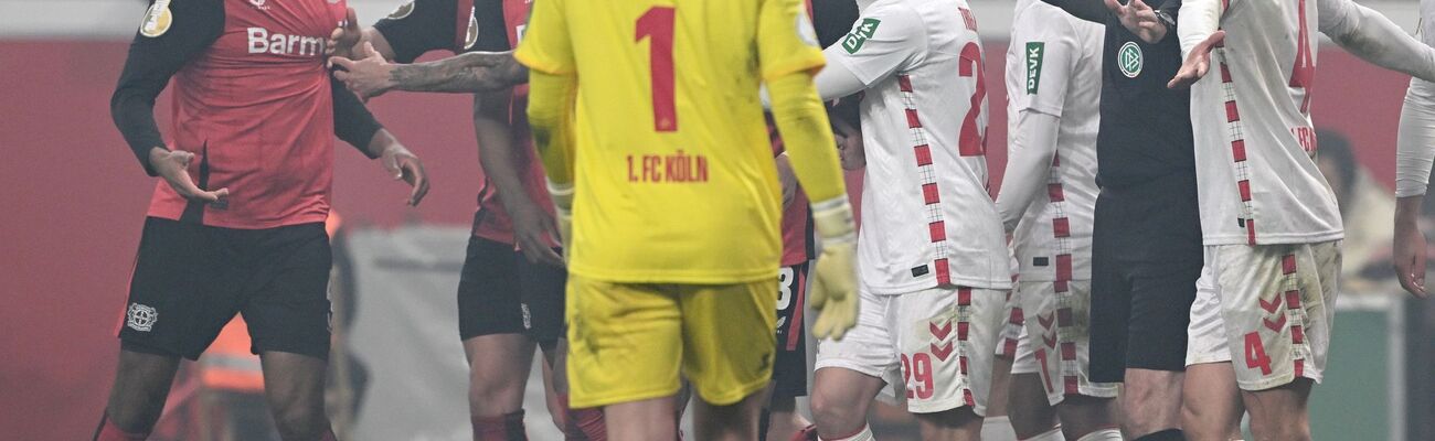 Bayer Leverkusen gewann das emotionale Pokal-Derby gegen den 1. FC Köln., © Federico Gambarini/dpa