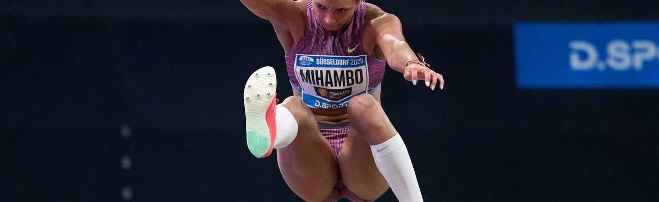 Malaika Mihambo holte sich beim Leichtathletik-Meeting in Düsseldorf den Sieg., © Bernd Thissen/dpa