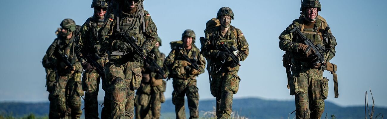 Deutschland soll seine militärischen Fähigkeiten in den kommenden Jahren nach dem jüngsten Stand der Aufrüstungspläne der Nato deutlich ausbauen. (Archivbild), © Kay Nietfeld/dpa