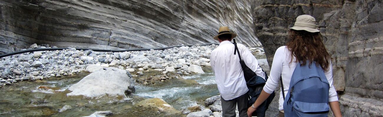 An engen Stellen der Schlucht kann das Wasser im Winter meterhoch steigen. (Archivbild), © picture alliance / dpa-tmn