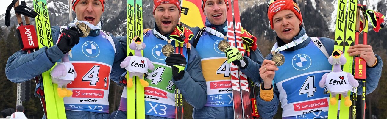  Philipp Nawrath (l) und Philipp Horn (r) schaffen es im letzten WM-Rennen nicht in die Top Ten. , © Martin Schutt/dpa