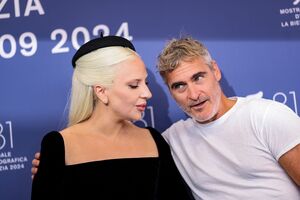 Lady Gaga und Joaquin Phoenix begeistern die Filmfans in Venedig., © Vianney Le Caer/Invision/AP/dpa