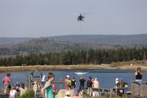 Der Brand unterhalb des Brockens im Harz ist noch nicht unter Kontrolle (Foto aktuell). , © Matthias Bein/dpa