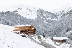 Wintereinbruch in Österreichs Bergen., © Expa/Johann Groder/APA/dpa