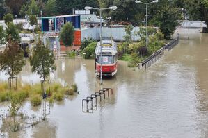 Hochwasser-Alarm gilt auch in der Slowakei., © Holubová Dorota/CTK/dpa