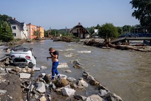 In Tschechien rechnen Experten mit hohen Hochwasser-Schäden., © Deml Ondrej/CTK/dpa