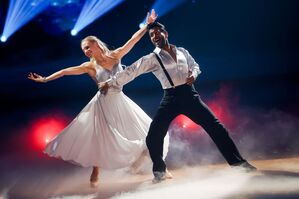 Plötzlich kennt ihn ein Millionenpublikum: Kattilathu tanzte bei «Let's Dance» mit., © Rolf Vennenbernd/dpa