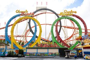 Ein tödlicher Arbeitsunfall am Olympia  Looping überschattete den Aufbau. (Archivfoto) , © Lennart Preiss/dpa