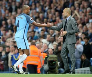 Vincent Kompany erlebte Glanzzeiten in England., © Martin Rickett/Press Association/dpa