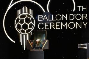 Der Ballon d'Or wird seit Jahrzehnten vergeben., © Michel Euler/AP