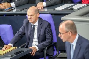 Nun muss Kanzler Olaf Scholz (SPD) die Vertrauensfrage stellen. (Archivbild), © Kay Nietfeld/dpa