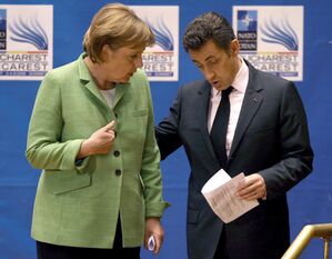 NATO-Gipfel 2008 in Bukarest - Merkel mit Frankreichs Präsident Sarkozy. (Archivbild), © Robert Ghement/epa/dpa