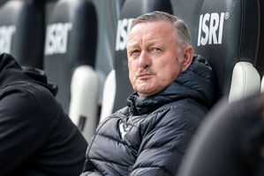 Gladbachs Sportdirektor Roland Virkus kann mit seiner Borussia aktuell zufrieden sein., © David Inderlied/dpa