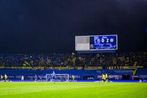 Die BVB-Fans beschwerten sich über übergriffige Kontrollen , © Tom Weller/dpa