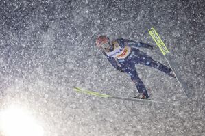 Springt in Engelberg hinterher: Pius Paschke., © Philipp Schmidli/KEYSTONE/dpa