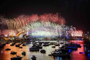 Besonders groß war das Feuerwerk diesmal in Sydney., © Bianca De Marchi/AAP/dpa