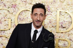 Adrien Brody spielt die preisgekrönte Hauptrolle in dem Globe-Gewinner «The Brutalist»., © Jordan Strauss/Invision/AP/dpa