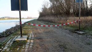 Anfang März wurde die Leiche der 27-jährigen Mutter des Babys am Rheinufer bei Hockenheim (Rhein-Neckar-Kreis) gefunden. (Archivbild), © René Priebe/pr-video/dpa