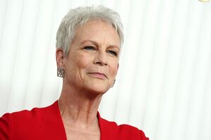 Oscar-Preisträgerin Jamie Lee Curtis hat sich vor den Flammen in Sicherheit gebracht. (Archivbild), © Jordan Strauss/Invision via AP/dpa