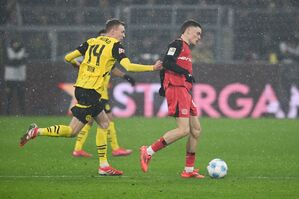 Maximilian Beier und Dortmund liefen lange einem Rückstand hinterher., © Bernd Thissen/dpa