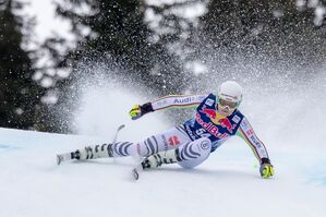 Im Januar 2024 gab Jacob Schramm in Kitzbühel sein Weltcup-Debüt - ein Jahr später verletzt er sich dort schwer., © Expa/Johann Groder/APA/dpa