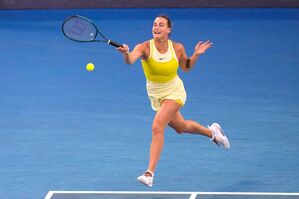 Aryna Sabalenka agierte im Finale der Australian Open zunächst fehlerhaft, © Vincent Thian/AP/dpa