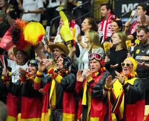 In Deutschland begeistert Handball die Massen., © Soeren Stache/dpa