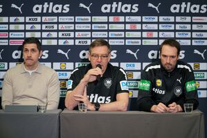 Alfred Gislason will trotz des vorzeitigen WM-Scheiterns als Bundestrainer weitermachen. , © Soeren Stache/dpa