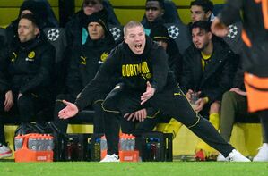 Interimscoach Mike Tullberg führte den BVB zum ersten Sieg in diesem Jahr. , © Bernd Thissen/dpa