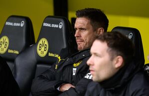 Sportdirektor Sebastian Kehl steht bei Borussia Dortmund unter Druck., © Bernd Thissen/dpa