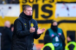 Stand zum vorerst letzten Mal bei den BVB-Profis an der Seitenlinie: Mike Tullberg., © Tom Weller/dpa